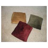 THROW PILLOWS