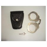 EMBOSSED 'POLICE CHIEF' HANDCUFFS W/