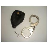 EMBOSSED 'POLICE CHIEF' HANDCUFFS W/
