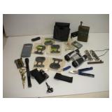 ASSORTED KNIVES AND SPORTING ITEMS
