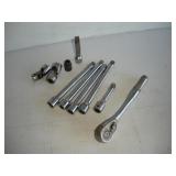 CORNWELL 3/8 DRIVE RATCHET - EXT - AND SOCKETS