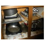 BAKE PANS CONTENTS OF CABINET