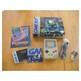VINTAGE NINTENDO GAME BOY W/