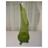 L E SMITH GREEN 3 WHEELER RIBBED DIAMOND VASE
