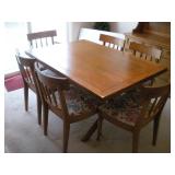 OAK DINING ROOM TABLE W/ 6 CHAIRS AND