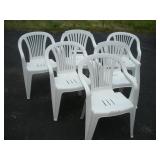 6 PLASTIC STACKING CHAIRS