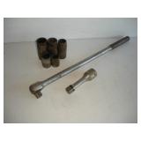 PROTO 3/4 DRIVE BREAKER BAR,5IN EXT. AND SOCKETS