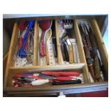 KNIVES AND KITCHEN UTENCILS CONTENTS OF--