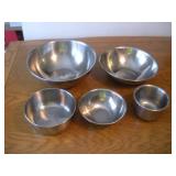 STAINLESS STEEL MIXING BOWLS