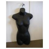HANGING HALF MANNEQUIN