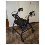DRIVE FOLDABLE ROLLATOR WALKER W/ BRAKES