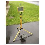 (2) HALOGEN WORK LIGHTS