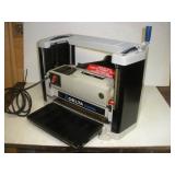 DELTA 12IN PORTABLE WOOD PLANER