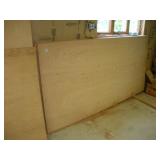 (3) RED OAK 4X8FT SHEETS OF 3/4 VANEERED--