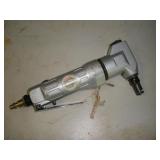 PNEUMATIC NIBBLER