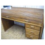 VINTAGE OAK ROLL TOP DESK