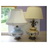 (2) VINTAGE TABLE LAMPS