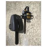 MCCULLOCH GAS POWERED CHAINSAW W/ 16IN BAR