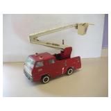VINTAGE TONKA FIRETRUCK  17IN LONG