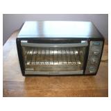 BLACK AND DECKER TOASTER OVEN