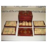 1920'S WOOD MAHJONG SET
