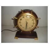 VINTAGE UNITED SELF STARTING CLOCK 8 INCH TALL