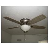 LIGHTED CEILING FAN   53IN