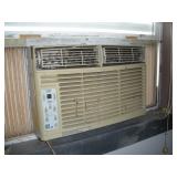 Fridgidaire 8000 btu Window Air Conditioner