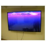 ELEMENT 50IN FLAT SCREEN TV W/ REMOTE AND