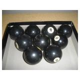 8 BALLS