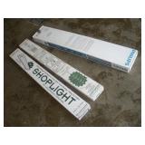 (2) 4FT FLOURECENT SHOP LIGHTS W/ 10 BULBS