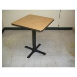 TABLE W/ METAL BASE
