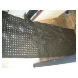 RUBBER FLOOR MAT 32 X 108 INCH