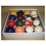COMPLETE SET OF POOL BALLS