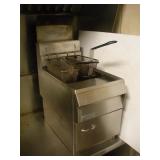 PITCO GAS DEEP FRYER W/