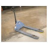 GLOBAL 4400 LB CAP PALLET JACK