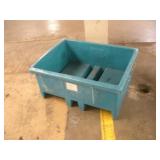PLASTIC STORAGE BIN 3FT X 2FT X1 1/2 FT