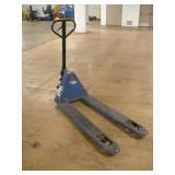 GLOBAL PALLET JACK 4400 LB CAP