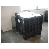ORBIS COLLAPSABLE PLASTIC CRATE W/ LID