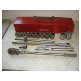 SNAP-ON 3/4 DRIVE SOCKET SET W/ RATCHET --