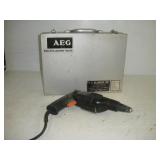 AEG ELECTRIC SCREW GUN