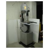 DELTA PLATINUM EDITION 14IN BANDSAW ON WHEELS