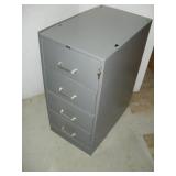 TENNSCO 4 DROWER TOOL CABINET W/ KEY