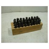 SETON 1/4 IN LETTER STAMP SET