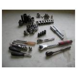 ASSORTED 3/8 AND 1/4 DRIVE RATCHETS & SPECIALTY--