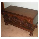 VINTAGE CEDAR CHEST DAMAGED TOP 45X19X25