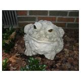 LARGE RESIN FROG 12X15X11