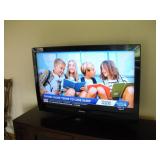 TOSHIBA 42IN FLAT SCREEN TV