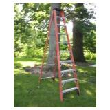 WERNER 10FT FIBERGLASS STEP LADDER