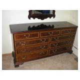 THOMASVILLE MAHOGANY DRESSER 64X19X33